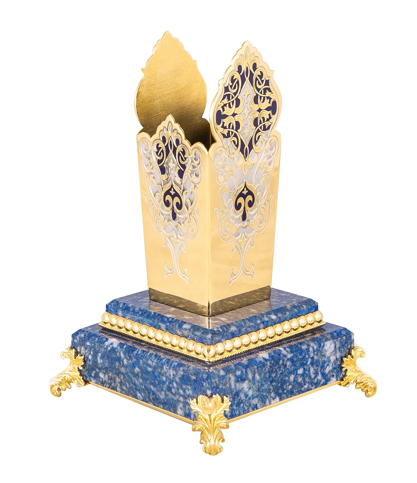 P35A9442